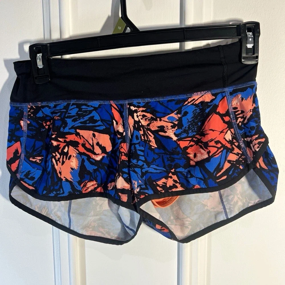 Lululemon Speed Shorts Womens Size 4 Blue Coral Floral Running Lined 2.5